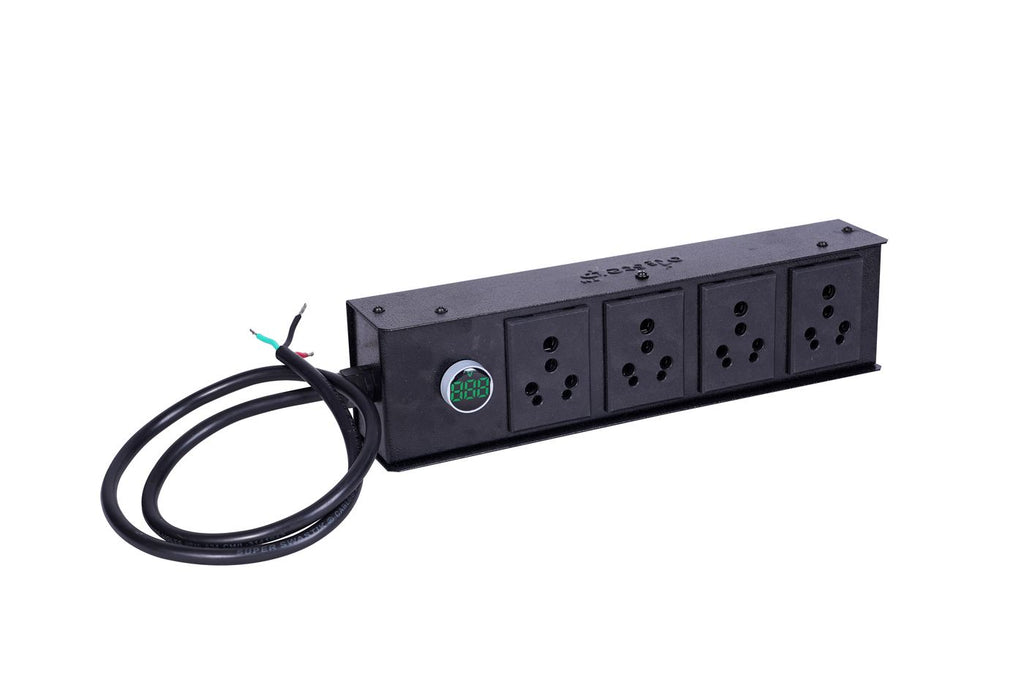 O1e Step 4-socket power distribution box, perspective view