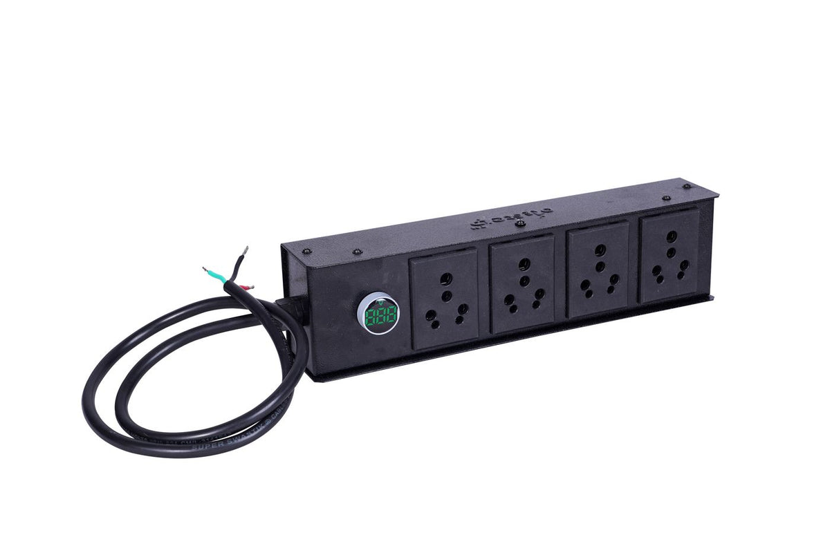 O1e Step 4-socket power distribution box, perspective view