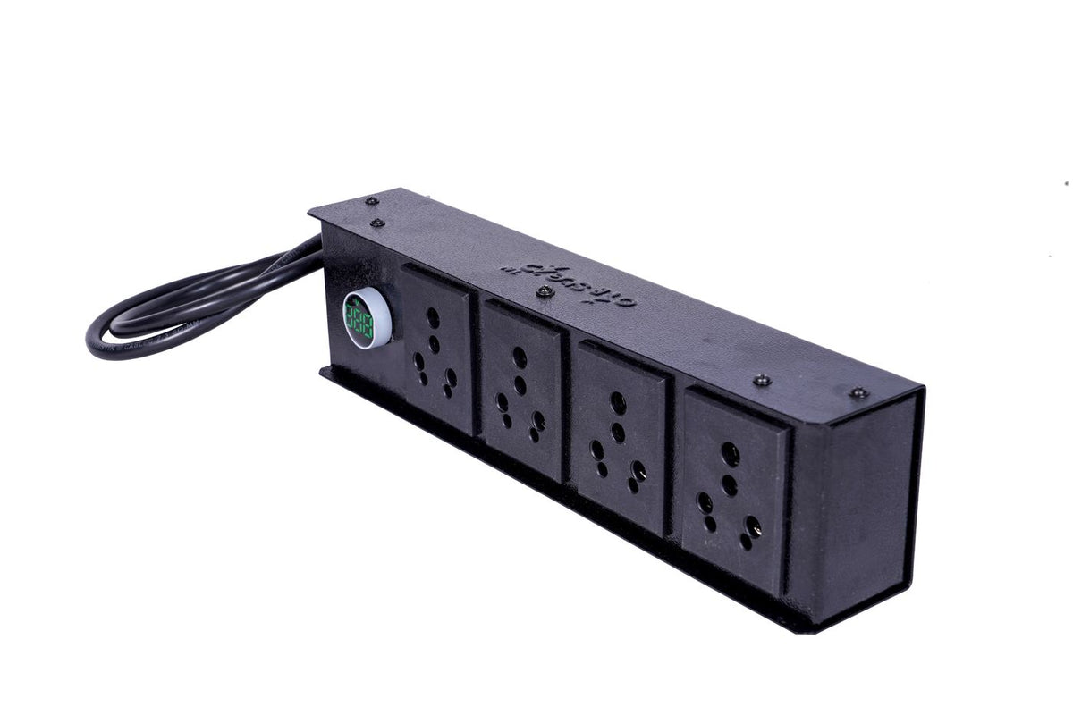 O1e Step 4-socket power distribution box, top view